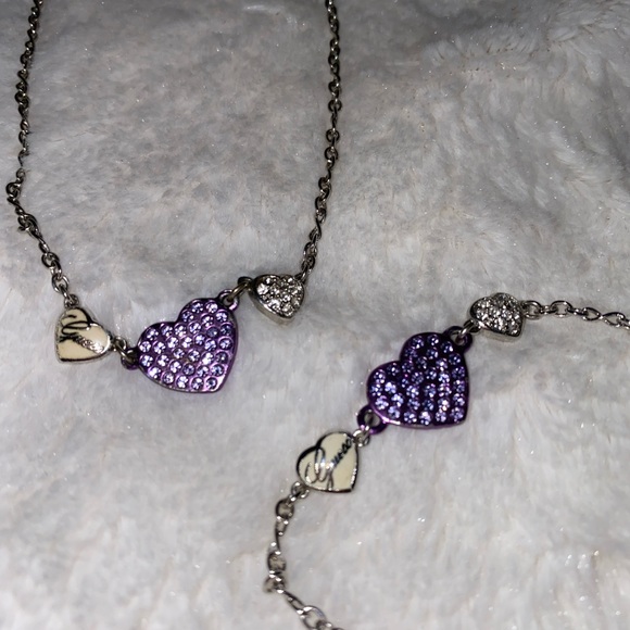 🥳 3FOR30 Guess purple rhinestone heart bracelet and necklace set. - Picture 2 of 5